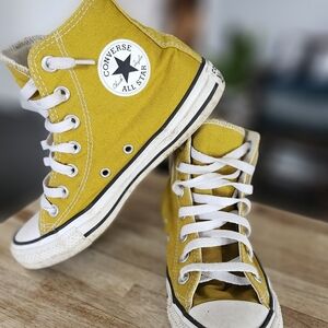 Converse Hightops
